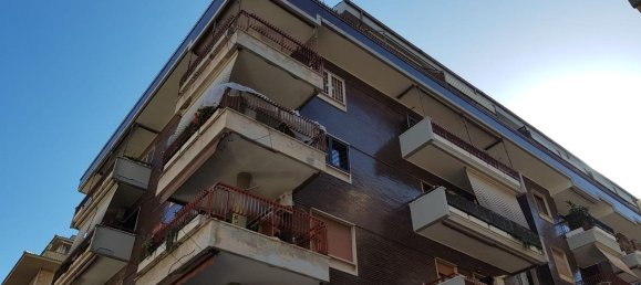 7 rooms Apartment in Rome, Italy No. 205753 9