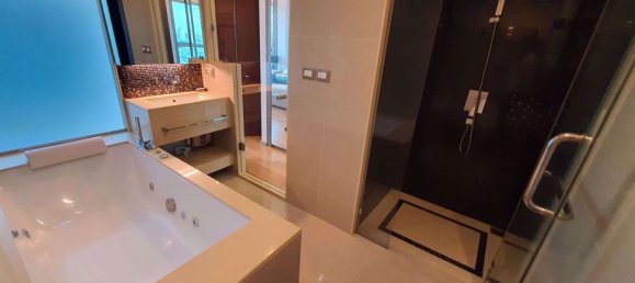 Кондоминиум  с 2 спальнями в The Address Asoke, Пляж Рейли, Таиланд № 29600 7