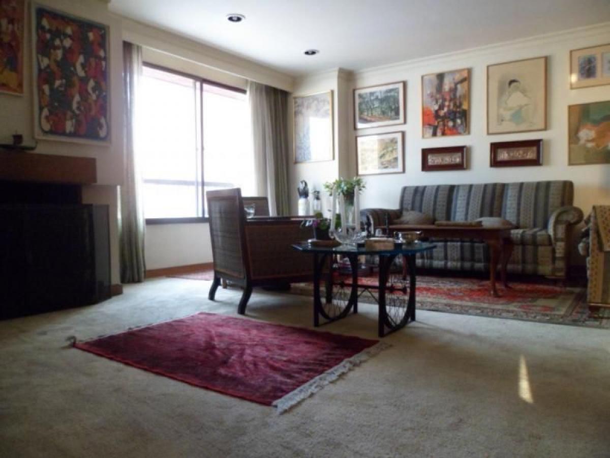 Дом с 3 спальнями в Богота, Колумбия № 12876