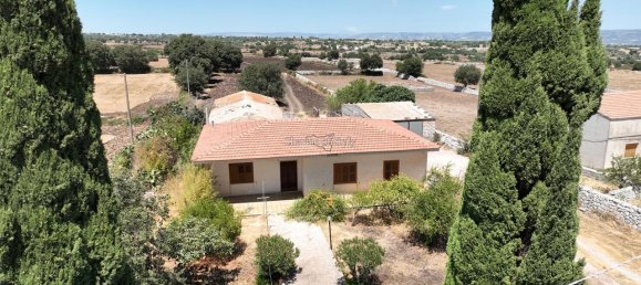 4 rooms Villa in Modica, Italy No. 224899 2