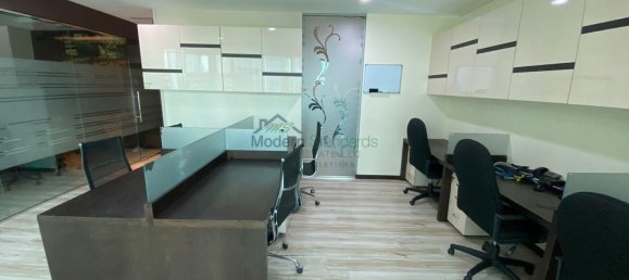 1111m² Office in DIFC, UAE No. 10386 3