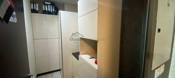 1111m² Office in DIFC, UAE No. 10386 8