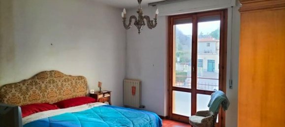 3-salle Appartement à Chiusi, Italy No. 92832 15