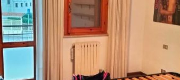 3-salle Appartement à Chiusi, Italy No. 92832 17