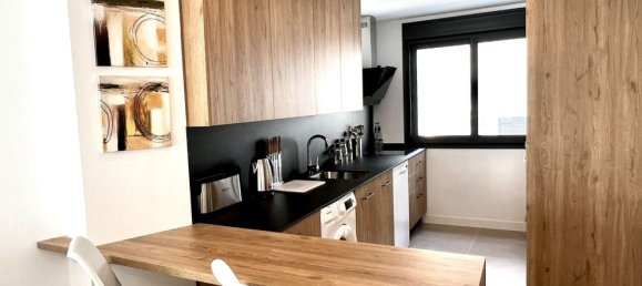 3 bedrooms Townhouse in Estepona, Spain No. 147511 4