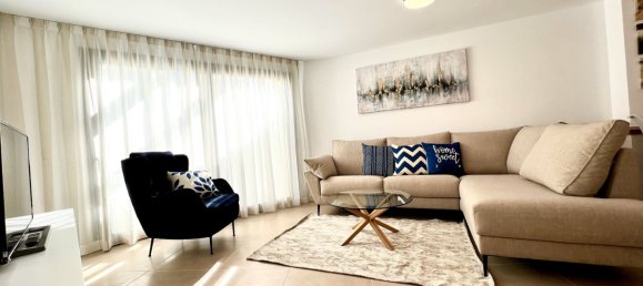 3 bedrooms Townhouse in Estepona, Spain No. 147511 3