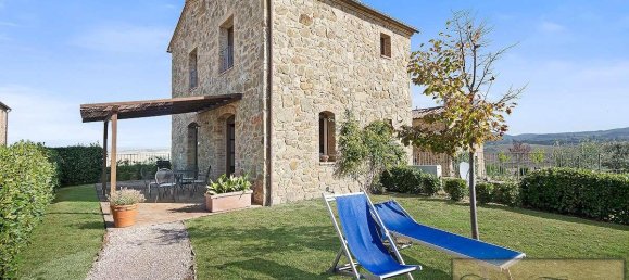 3 bedrooms Apartment in Montalcino, Italy No. 133 3