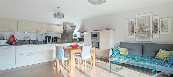 Квартира с 2 спальнями в Марсель, Франция № 287795 2