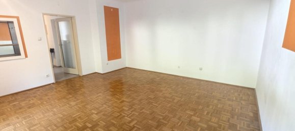 2-salle Appartement à St. Polten, Austria No. 260591 6