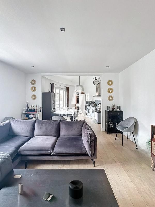 Квартира с 4 комнатами в Баньоле, Франция № 120488