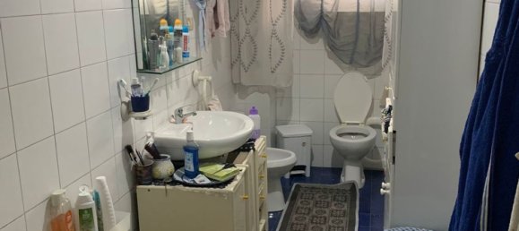 6-salle Appartement à Palermo, Italy No. 85078 8