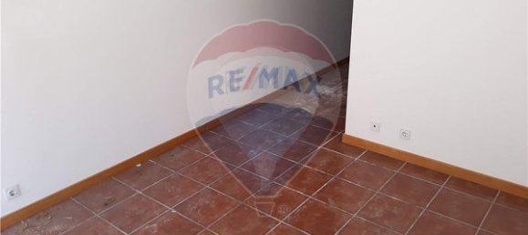 38m² Commercial property in Moimenta da Beira, Portugal No. 44677 11