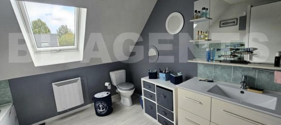 5 bedrooms Villa in Seine-Maritime, France No. 354579 15