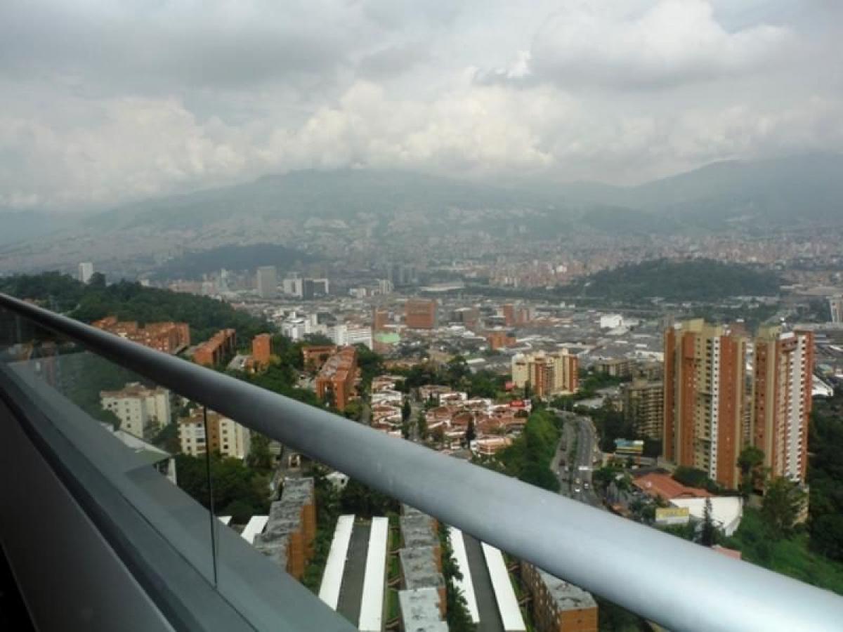 2 bedrooms Apartment in Antioquia, Colombia No. 1696