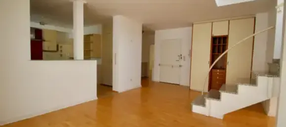 2 Schlafzimmer Doppelhaus in Frankfurt am Main, Germany, Nr. 234352 3