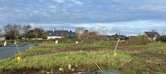 Land in Plomeur, France No. 201779 5