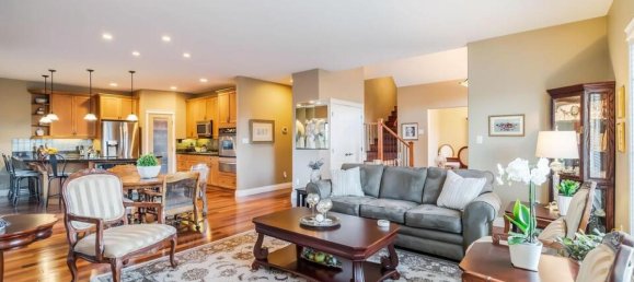 3 bedrooms House in British Columbia, Canada No. 1188 7