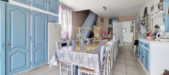 Casa de 8 habitaciónes en Chissay-en-Touraine, France No. 326947 27