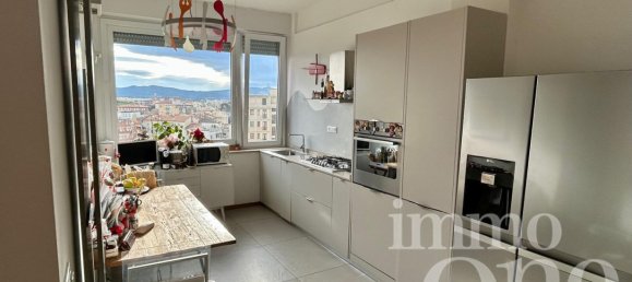 4 rooms Apartment in Livorno, Italy No. 225731 3