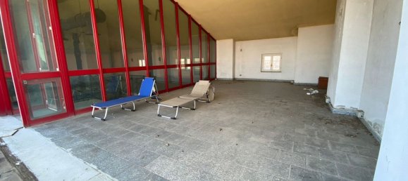 Studio in Pavia, Italy, Nr. 253827 6