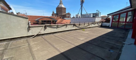 Studio in Pavia, Italy, Nr. 253827 4