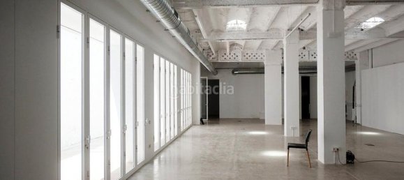 Gewerbliche Immobilie in Sant Marti, Spain 506m², Nr. 160807 3