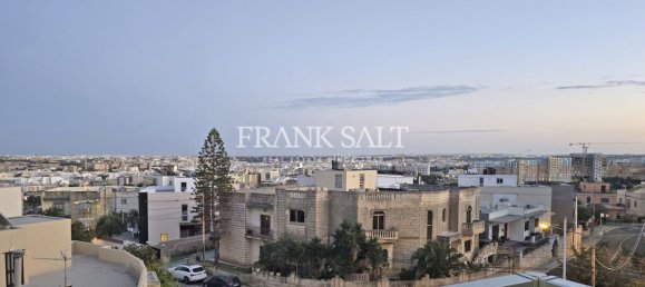 3 bedrooms Apartment in Kappara, Malta No. 11534 4