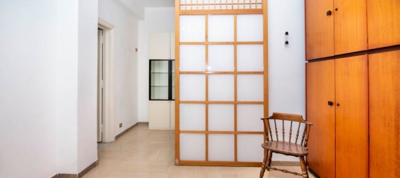 4 rooms Apartment in Rome, Italy No. 33455 10