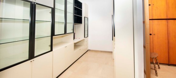 4 rooms Apartment in Rome, Italy No. 33455 28