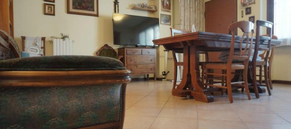 6 rooms House in Parma, Italy No. 232988 7