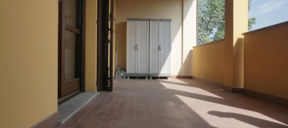 6 rooms House in Parma, Italy No. 232988 8