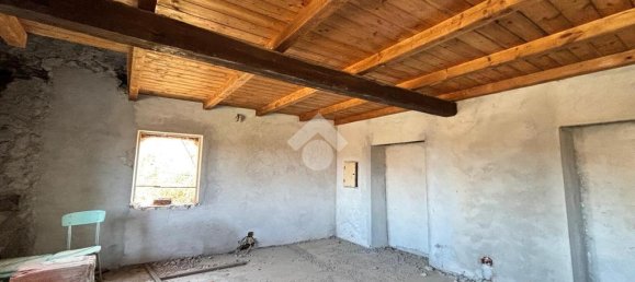 Casa de 2 dormitorios en Scagnello, Italy No. 54784 15