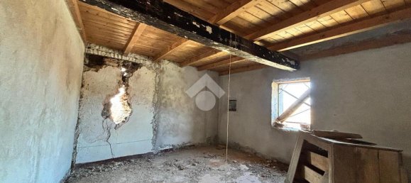 Casa de 2 dormitorios en Scagnello, Italy No. 54784 19