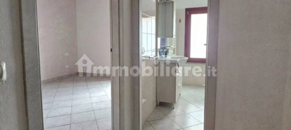 2 bedrooms Apartment in Cuvio, Italy No. 344044 4