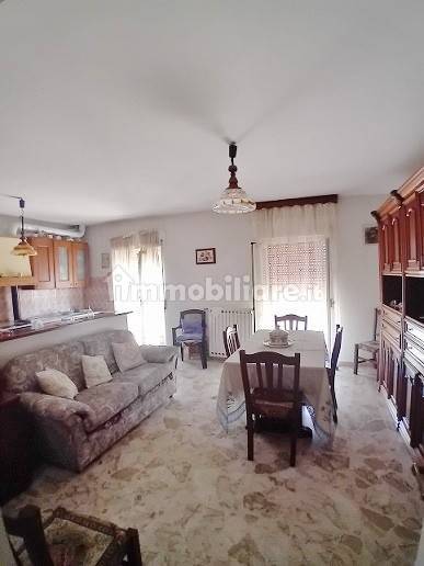 4 Schlafzimmer Villa in Orsogna, Italy, Nr. 270570