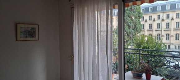 Квартира с 2 спальнями в Исси-ле-Мулино, Франция № 126438 18