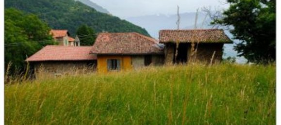 545m² Building in Rogno, Italy No. 109594 17