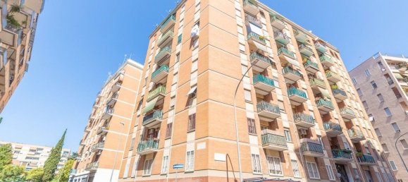 2 bedrooms Apartment in Rome, Italy No. 310800 2