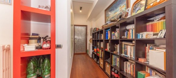 2 bedrooms Apartment in Rome, Italy No. 310800 27