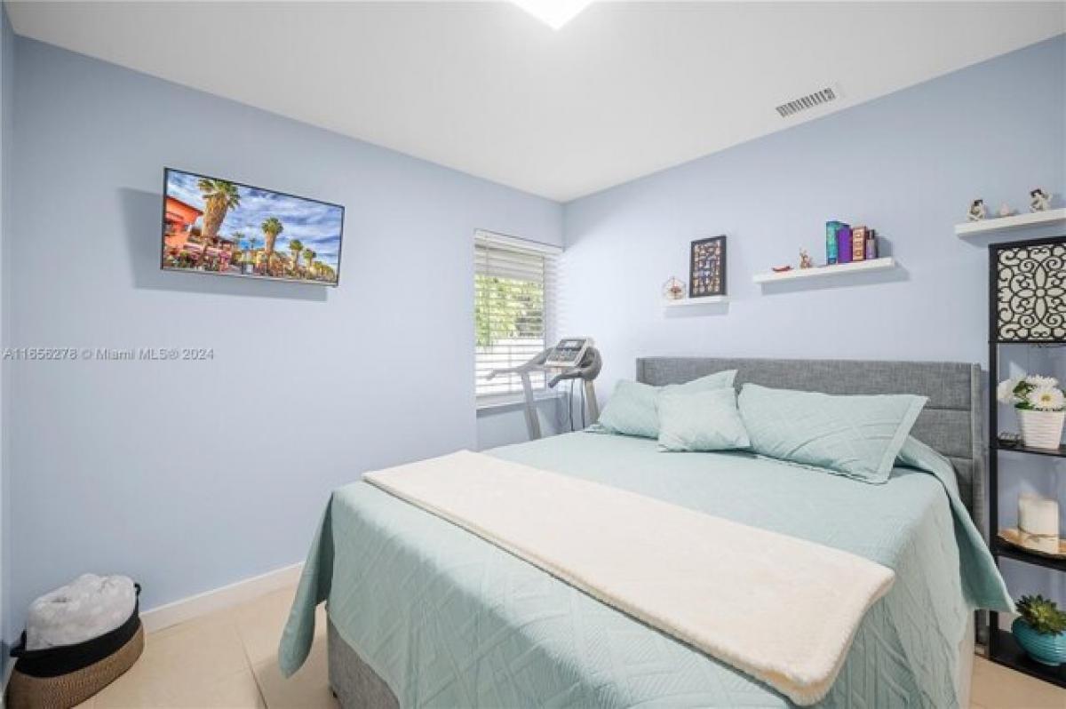 3 bedrooms House in Miami, USA No. 198290