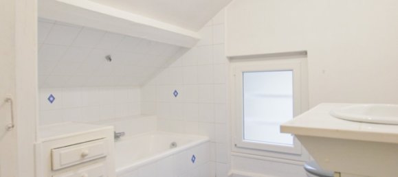 2 bedrooms Townhouse in Briare, France No. 73082 21