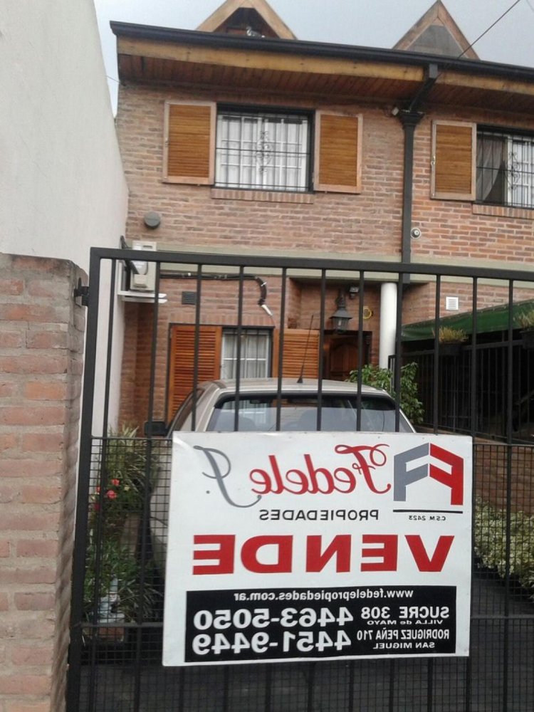 2 bedrooms House in Malvinas Argentinas, Argentina No. 95153