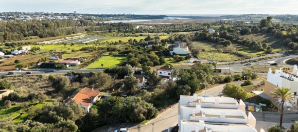 3 غرف نوم منزل في Mexilhoeira Grande, Portugal رقم 121778 20