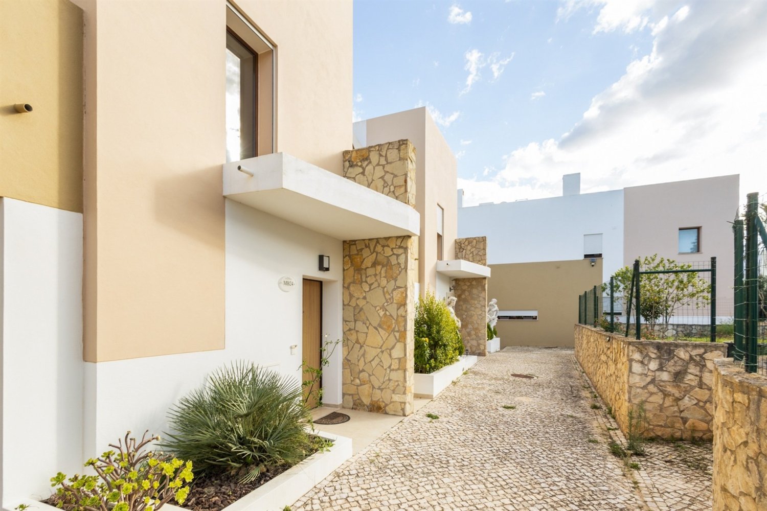 3 غرف نوم منزل في Mexilhoeira Grande, Portugal رقم 121778