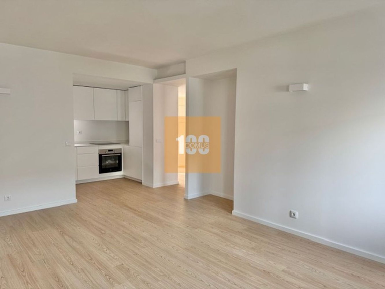 1 bedroom Apartment in Matosinhos, Portugal No. 299320