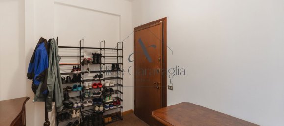 4غرفة بانتهاوس في Varese, Italy رقم 4215 32