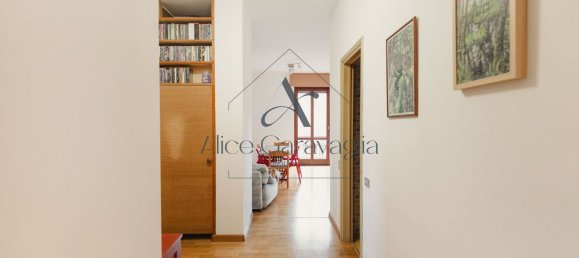 4غرفة بانتهاوس في Varese, Italy رقم 4215 35