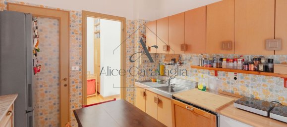 4غرفة بانتهاوس في Varese, Italy رقم 4215 86