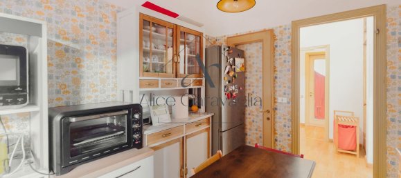 4غرفة بانتهاوس في Varese, Italy رقم 4215 83