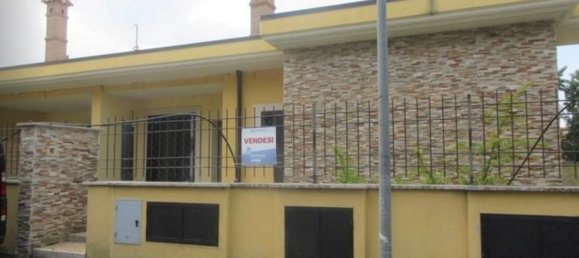 Villa de 5 dormitorios en Rome, Italy No. 10507 3